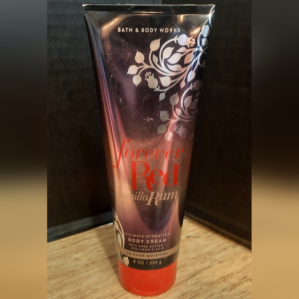 "FOREVER RED W/ VANILLA RUM"